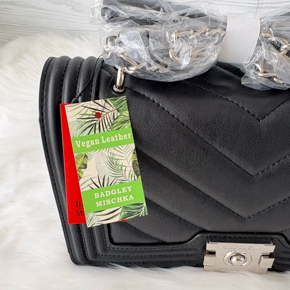 Badgley Mischka Quilted Black Crossbody - Picture 11 of 12